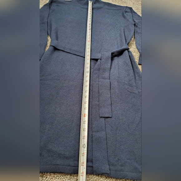 Banana Republic Tie-Waist Sweater Dress NWT - Picture 5 of 7